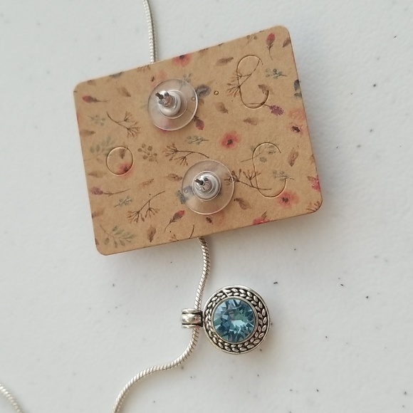 Napier Set of Necklace & Post Earrings, NWT - Picture 8 of 9